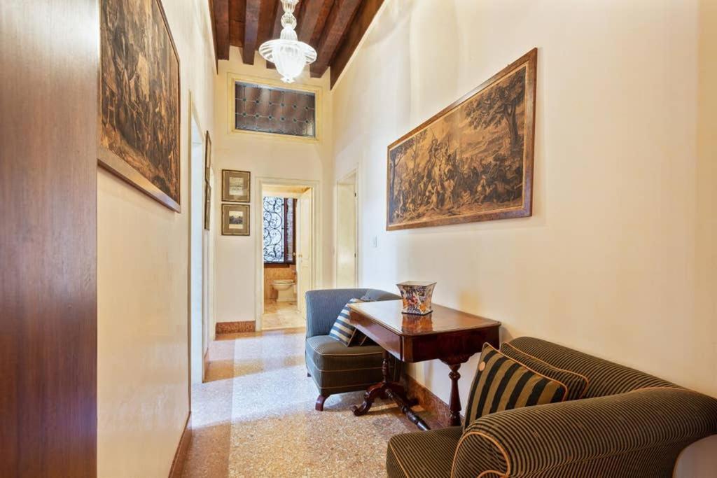 Doge Palace Luxury Apartment - Cannaregio Венеция Экстерьер фото