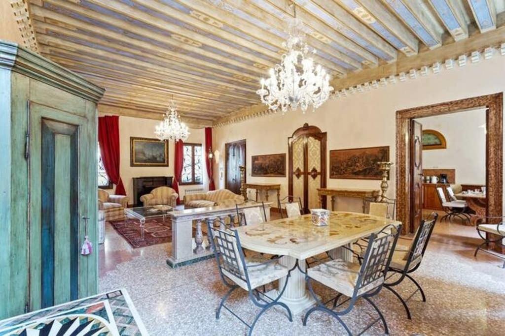Doge Palace Luxury Apartment - Cannaregio Венеция Экстерьер фото